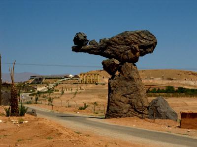 kasro raysar
